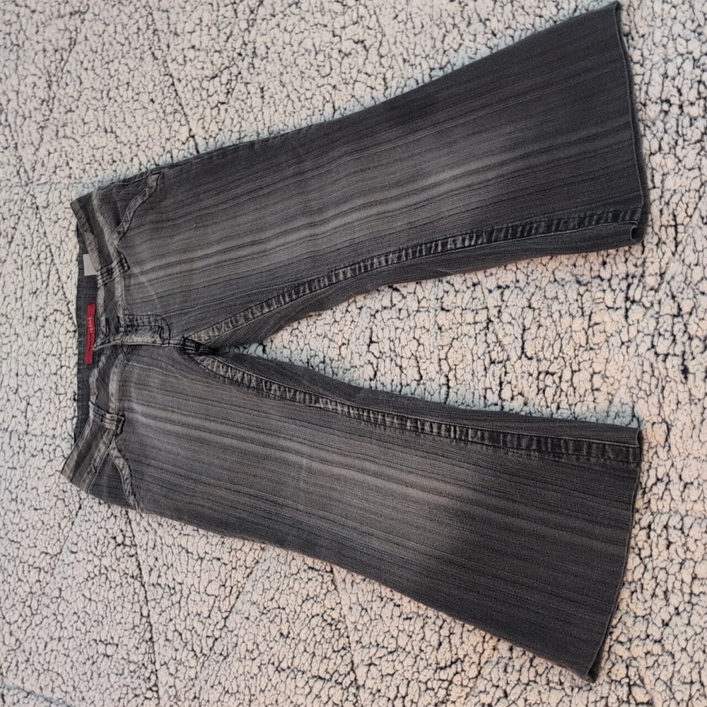 Armor Jeans| Stylish Black Stripped Denim Distressed Jeans for Women